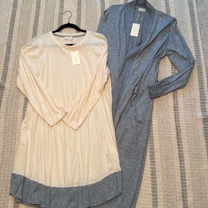 NWT Large Pluto Sleepwear Set Sleep shirt and Robe
